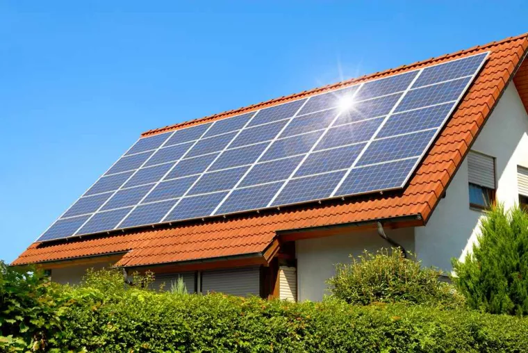 Combien de panneaux photovoltaïques faut-il mettre pour combler sa consommation d'électricité ?, Balma, MC2L ELEC